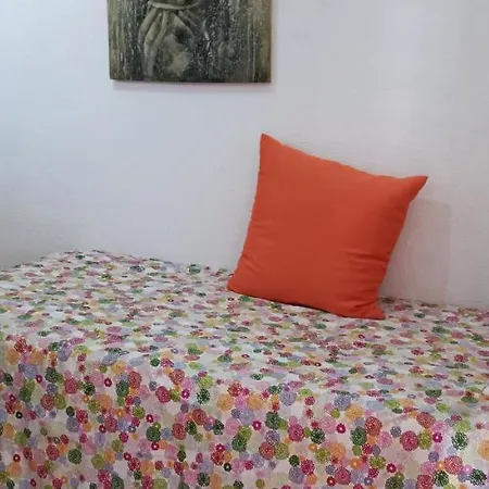 Apartment Ideal Location Very Spacious *